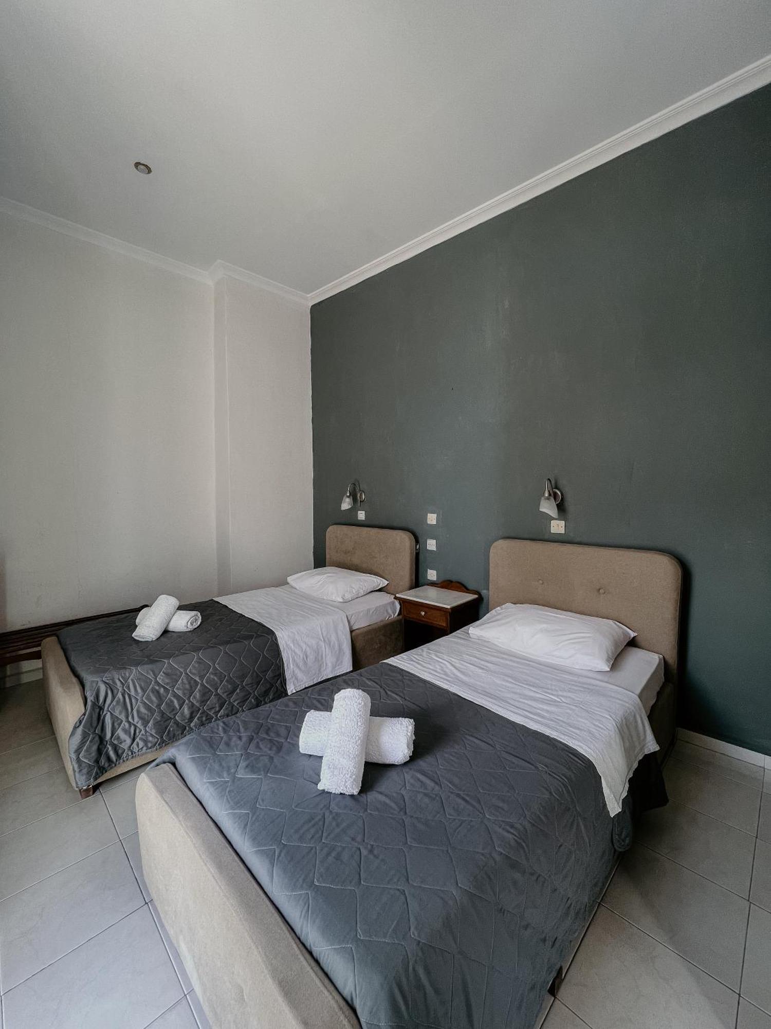 Hotel Thirasia Фіра Номер фото